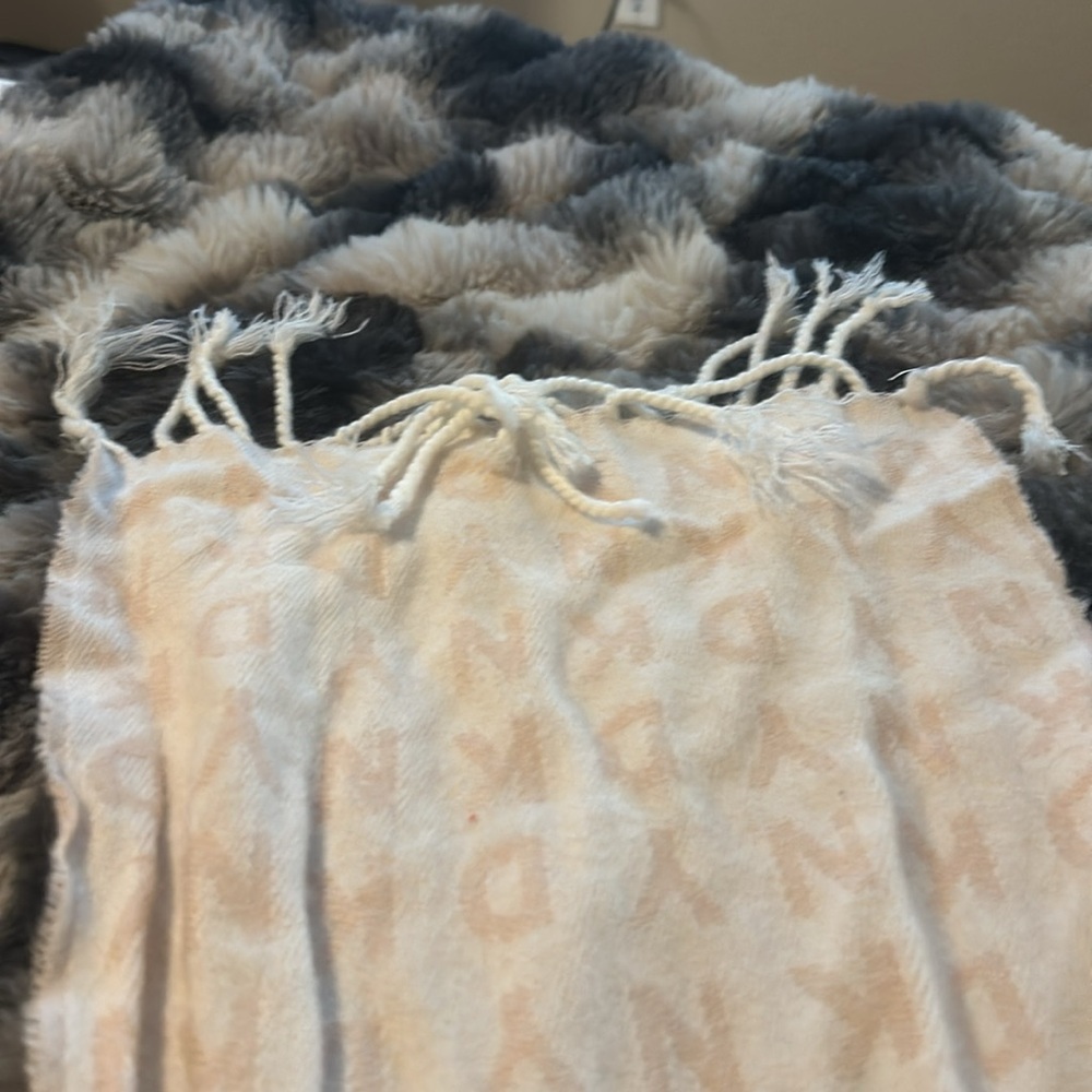 Scarf - Picture 3 of 3